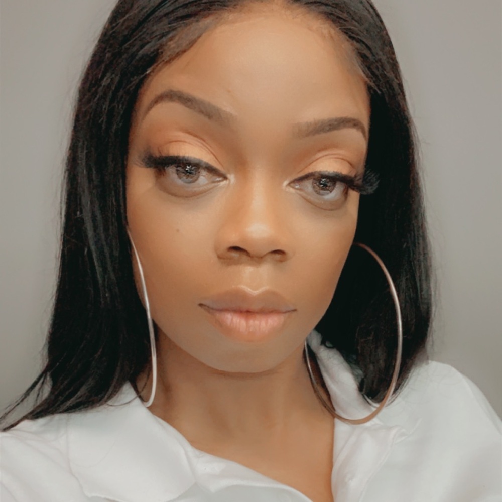 Meet your Posher, Tiffany